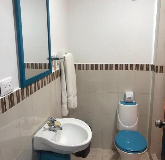 Номер Стандарт, Hostal Central Beach