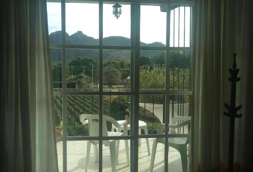 غرفة قياسية, La Casa Del Volcan