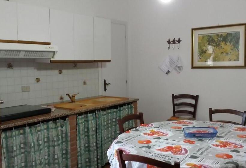 דירה בת חדר שינה 1 עם מרפסת, Agriturismo Greppo All Olivo