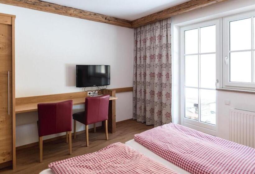 חדר סטנדרט עם טרסה, Gsenghof