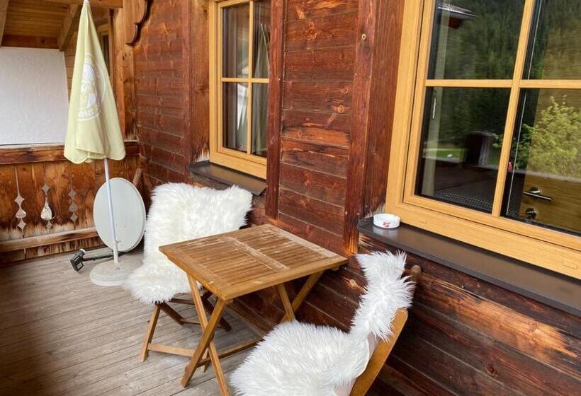 דירה בת חדר שינה 1 עם מרפסת, Gsenghof