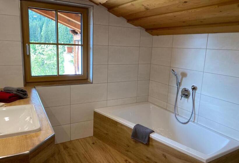 דירה בת חדר שינה 1 עם מרפסת, Gsenghof