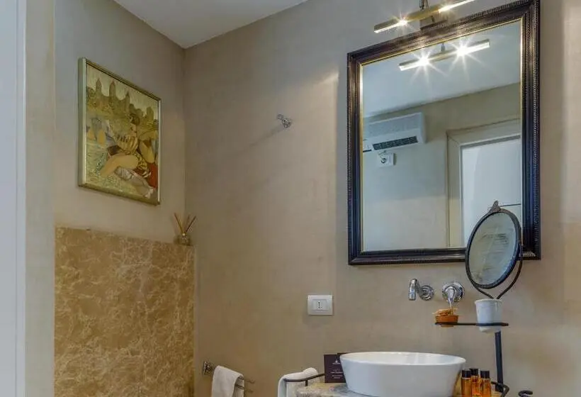 スタンダードトリプルルーム, Tenutayala   Residenza Agrituristica