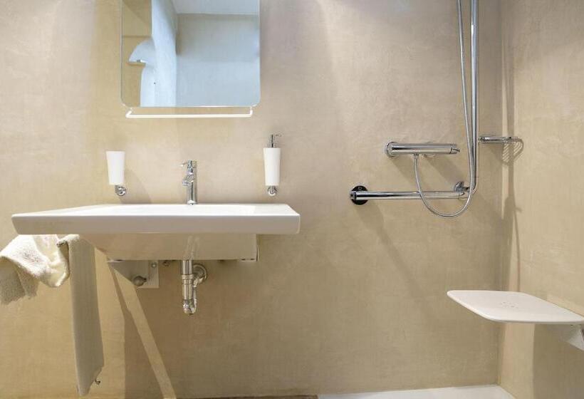 חדר פרמיום לארבעה, Tenutayala   Residenza Agrituristica