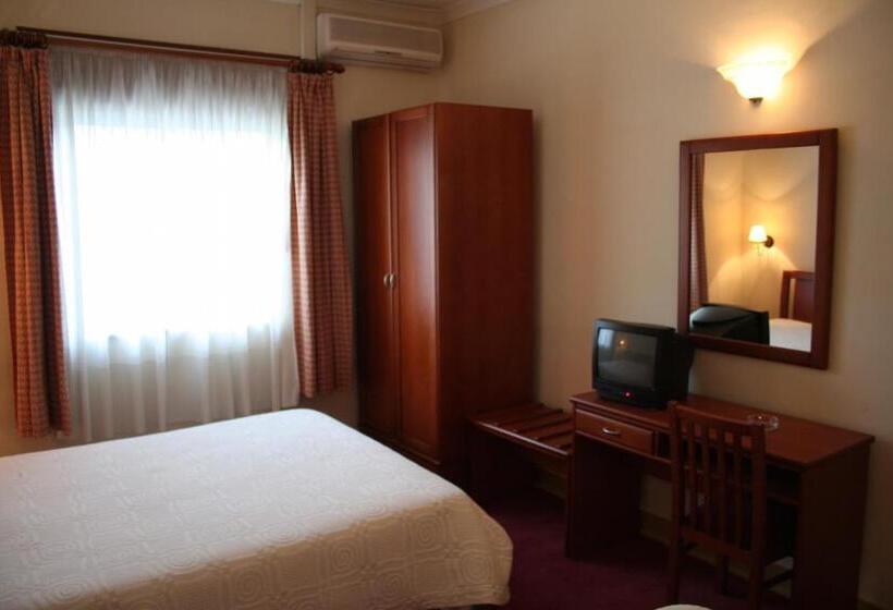 اتاق استاندارد یک نفره, Residencial Dom Duarte