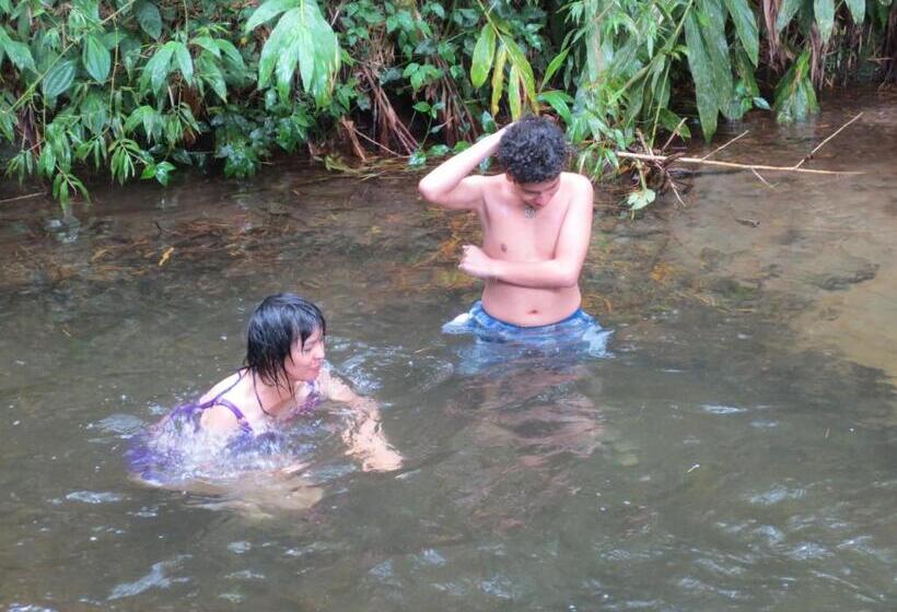 בקתה, La Posada Del Cucú