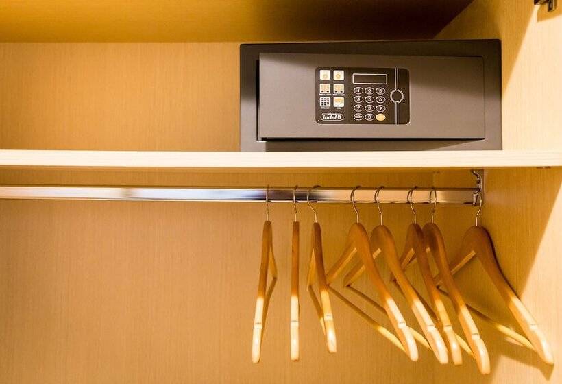 Номер Стандарт Трехместный, Monteverde