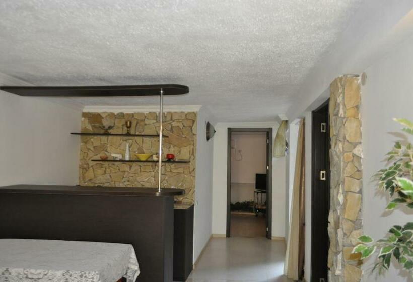 اتاق لوکس, Guest House Mtskheta