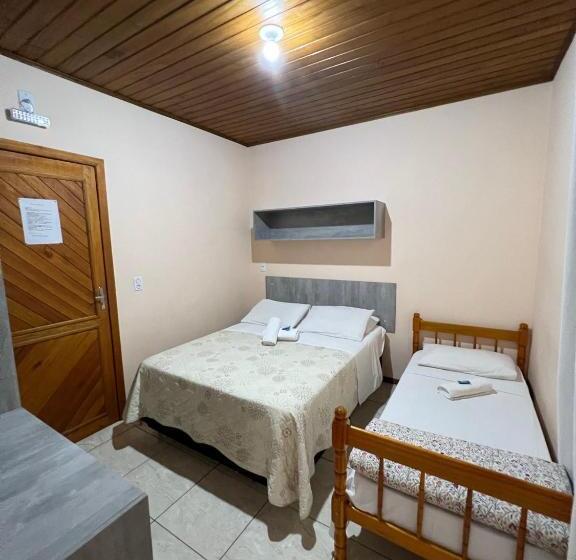 חדר סטנדרט לשלושה, Pousada Rosália