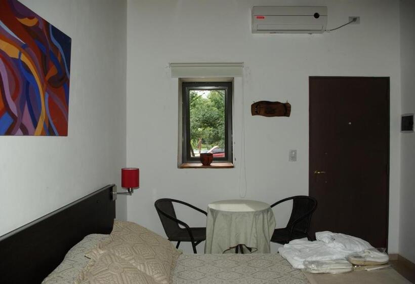 سوییت, Amaikén Suites