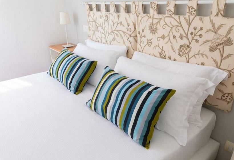 带1个卧室的带海景的公寓, Lido Azzurro