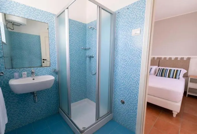 آپارتمان 1 خوابه همکف, Lido Azzurro