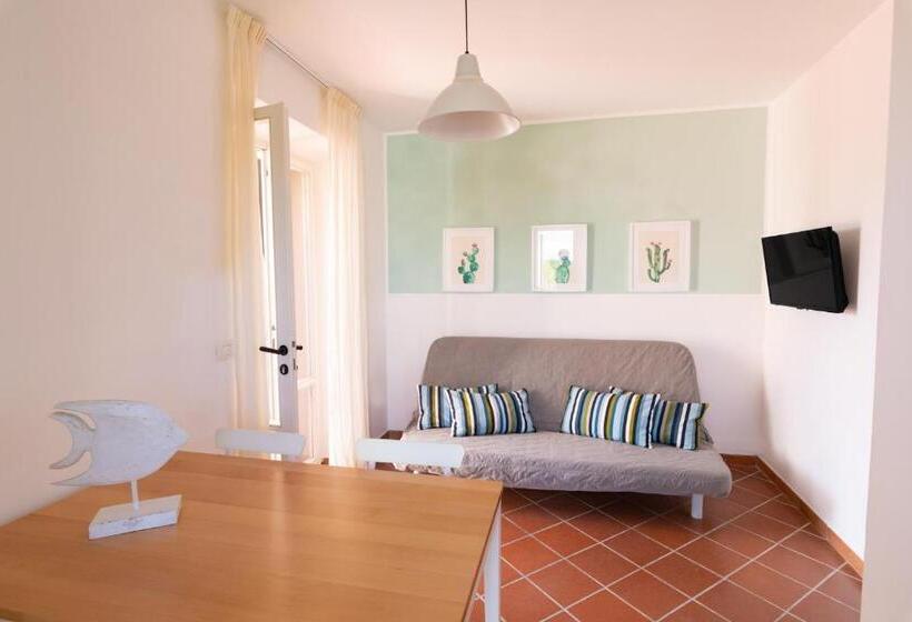 低层单卧公寓, Lido Azzurro