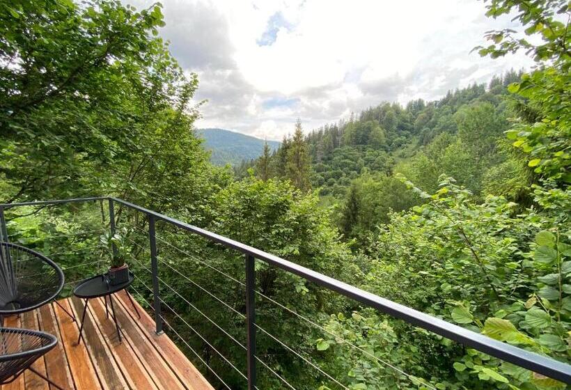 سوییت با چشمانداز کوه, Villa Alpiyka