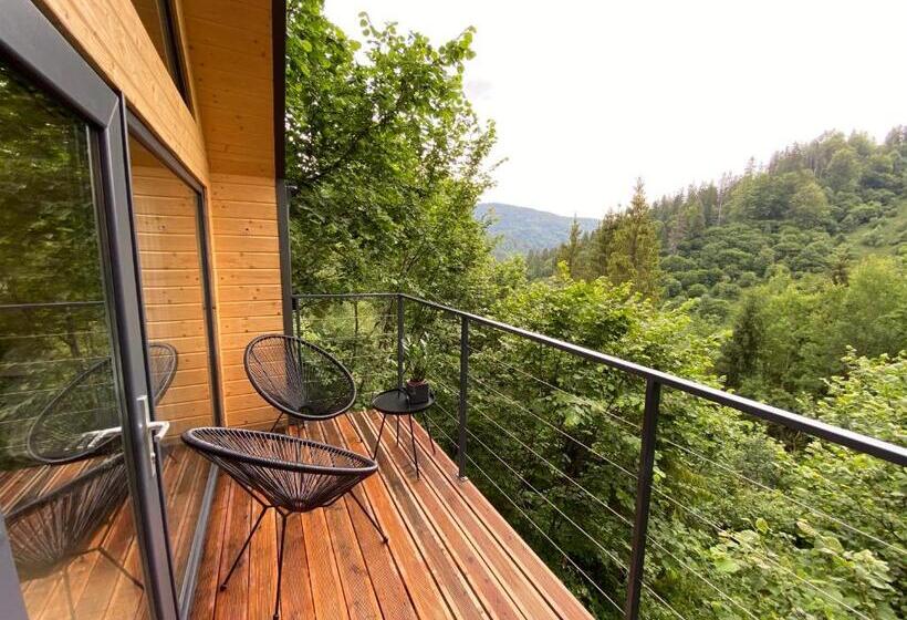 سوییت با چشمانداز کوه, Villa Alpiyka