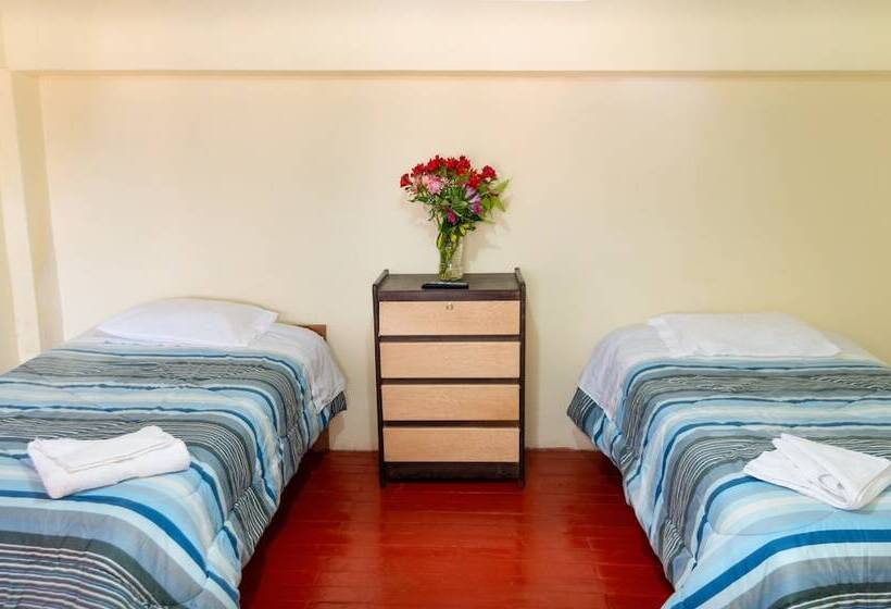اتاق استاندارد با سرویس بهداشتی مشترک, Old Town Cusco