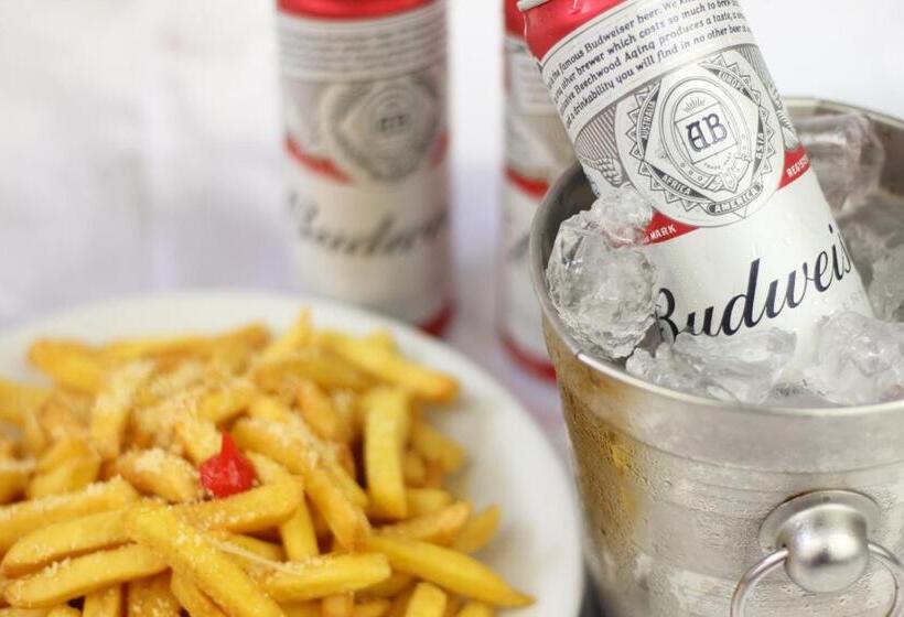 غرفة ديلوكس مزوَّدة بجاكوزي, Dos Prazeres