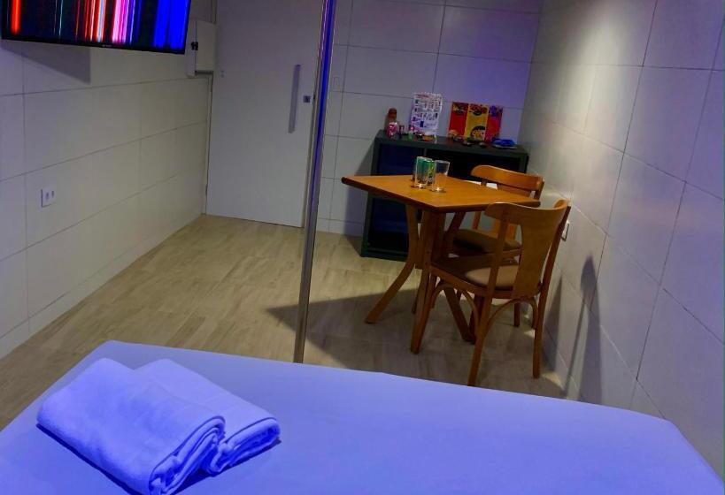 غرفة قياسية لذوى الاحتياجات الخاصة, Dos Prazeres