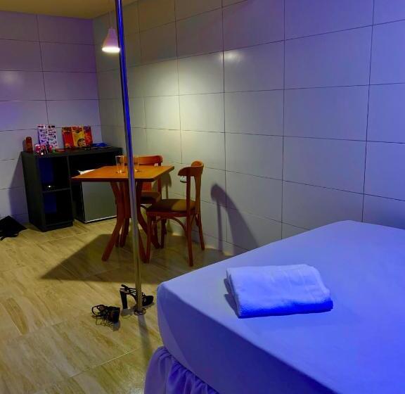 غرفة قياسية لذوى الاحتياجات الخاصة, Dos Prazeres