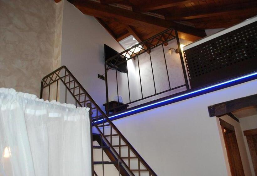 سوییت لوکس, Posada La Fabula