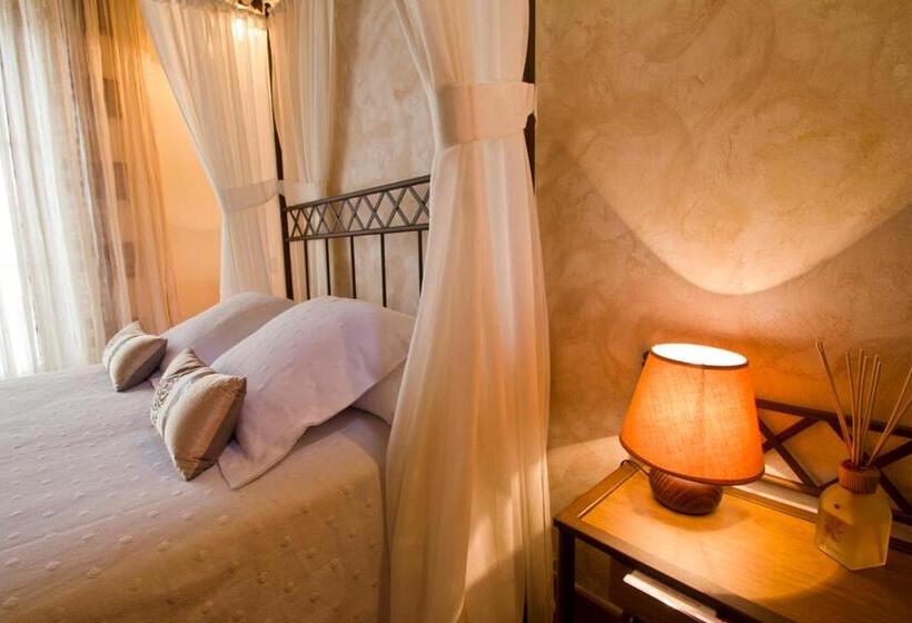 سوییت لوکس, Posada La Fabula