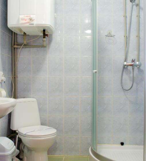 اتاق خانوادگی, Svitlana