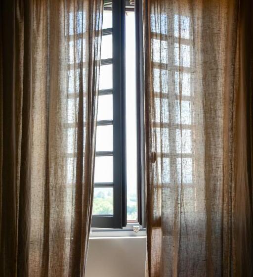 스탠다드 룸, Le Petit Chateau