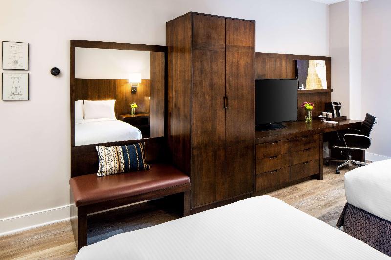 Номер Deluxe, Watt Hotel Rahway, Tapestry Collection By Hilton