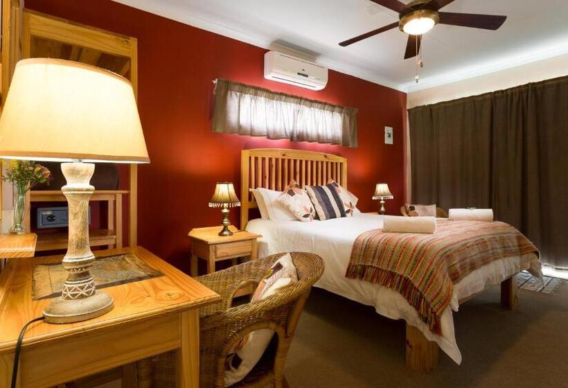 스탠다드 룸 풀장 전망, Colesview Guest House