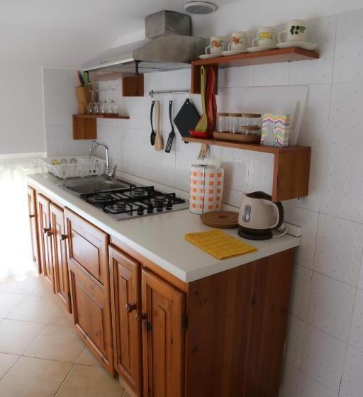 1 Bedroom Penthouse Apartment, Fruit'n Joy