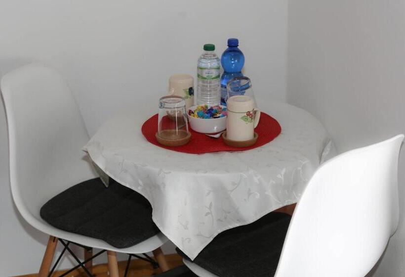 带1个卧室的顶楼公寓, Fruit'n Joy