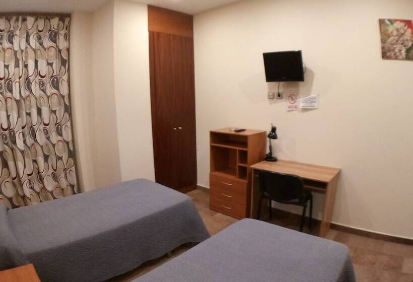 Номер Стандарт, Hostal Venecia Ii