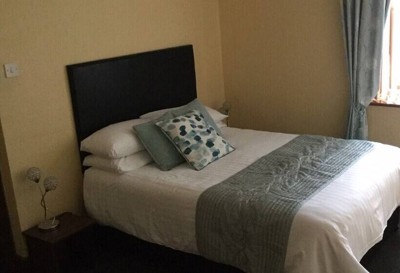 Quarto Economy, Woodlands Guest House