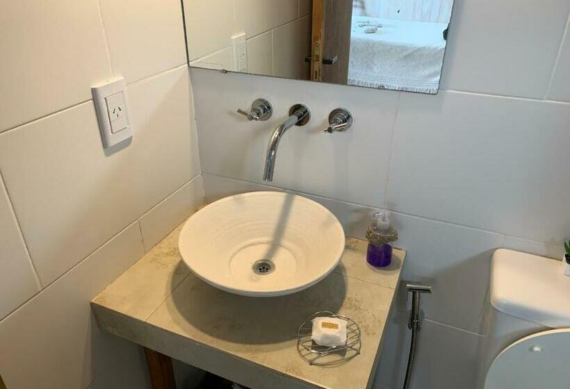 استودیوی استاندارد, Piedra Mora Loft