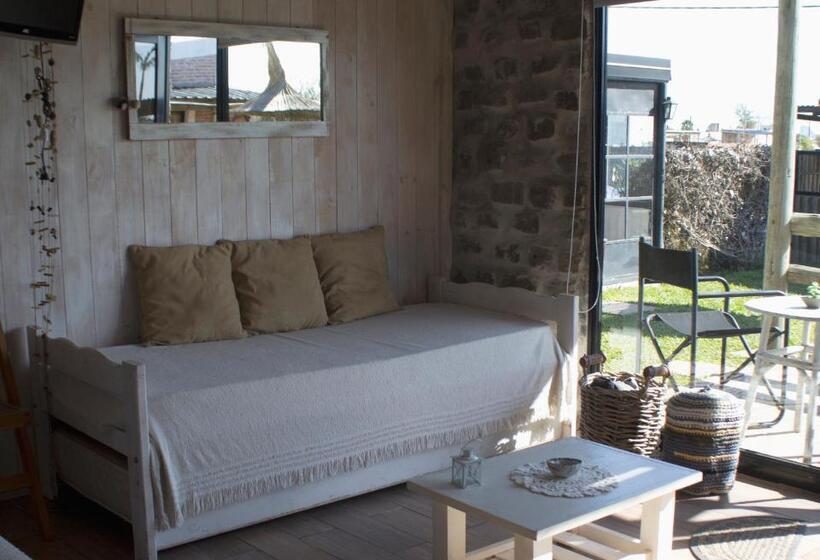 استودیوی استاندارد, Piedra Mora Loft