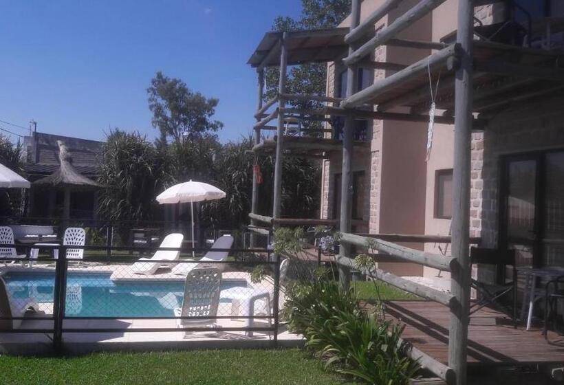 استودیوی استاندارد, Piedra Mora Loft