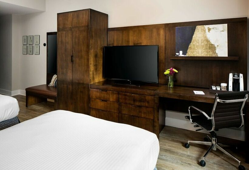 חדר סטנדרט שתי מיטות זוגיות, Watt Hotel Rahway, Tapestry Collection By Hilton