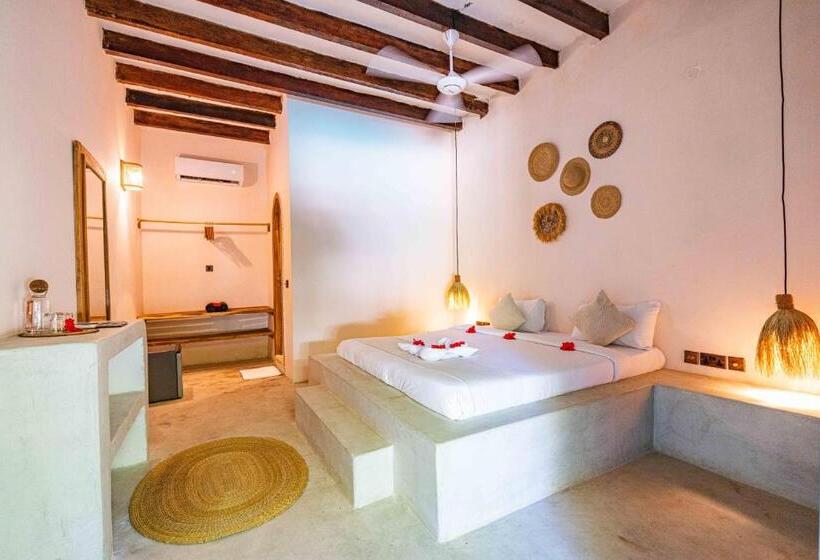 חדר דלוקס, Seconda Stella