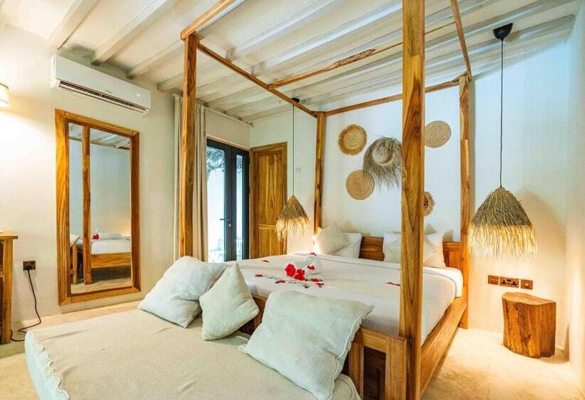 בקתה דלוקס, Seconda Stella