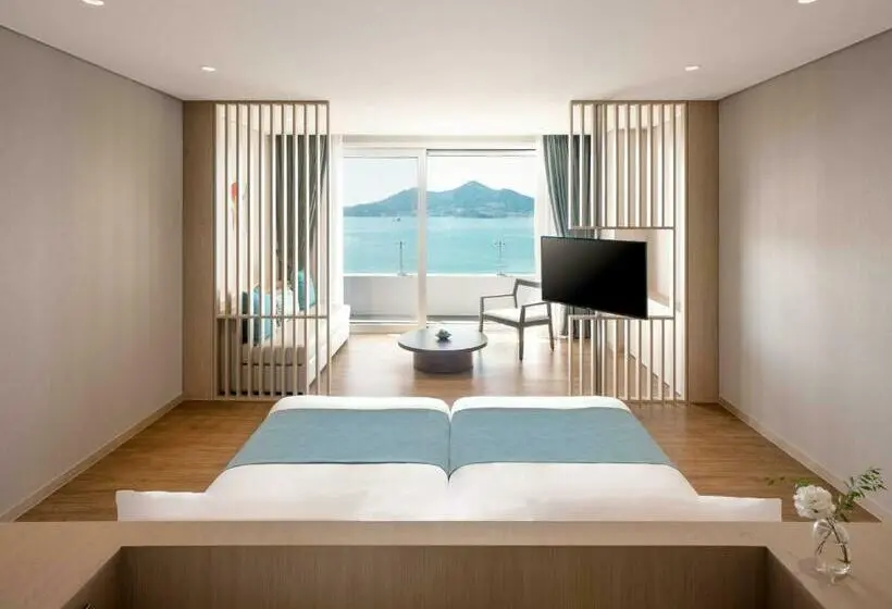 デラックスルーム, Hanwha Resort Geoje Belvedere