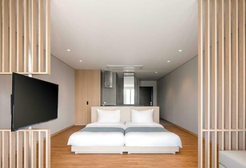 디럭스 룸, Hanwha Resort Geoje Belvedere