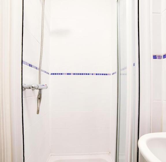 4인용 스탠다드 룸, Tequila And Dunlin Rooms Southport Central