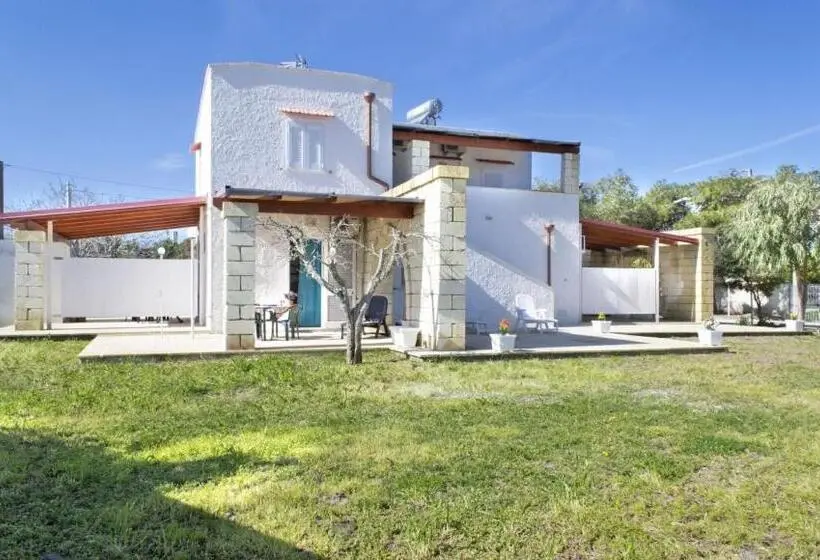 エコノミールーム, Villa Cisterna Direzione Salento