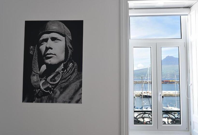 Номер Deluxe Вид на Море, Internacional Azores Boutique