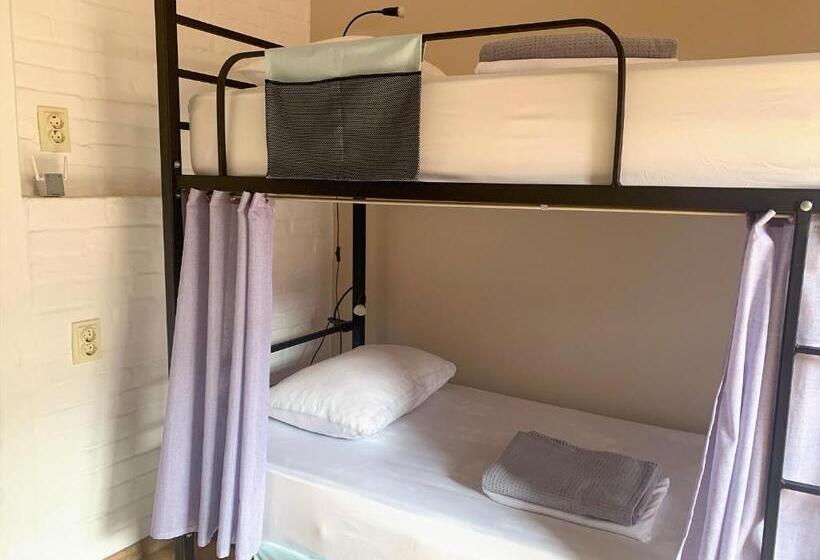 Geteiltes Mehrbettzimmer, Hostel 47