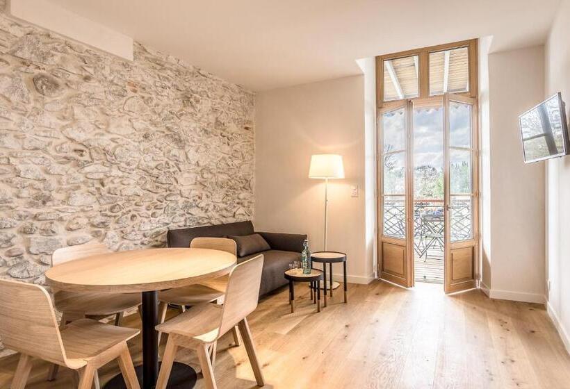 סטודיו סטנדרט עם מרפסת, Jondoni Laurendi Kanbo