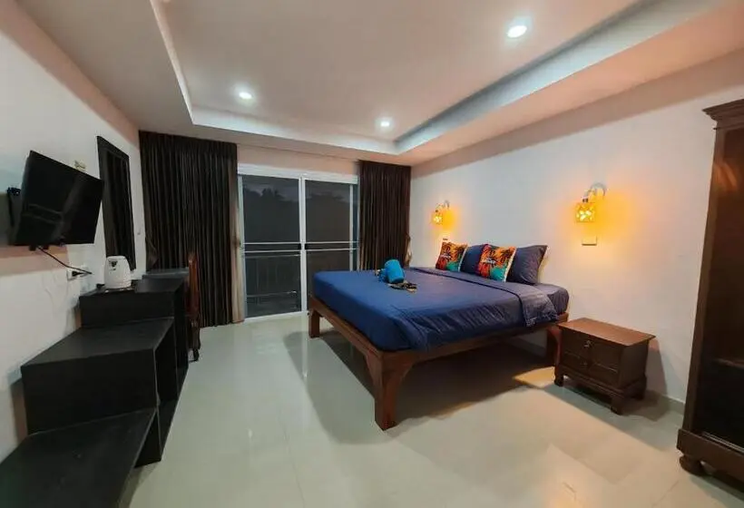 اتاق استاندارد با تخت بزرگ, Lipa Beach