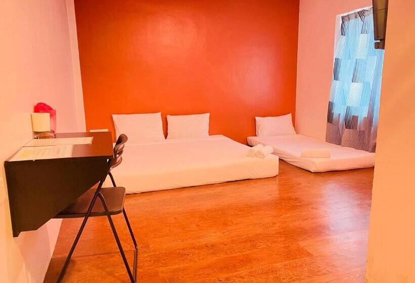 Люкс Superior, Orange Hotel Segamat