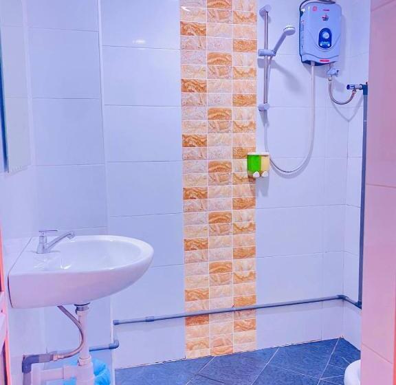 חדר דחוקס עם מיטת קינג, Orange Hotel Segamat