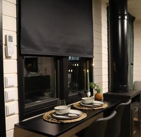 اتاق استاندارد سه نفره, Little Aurora Cabin